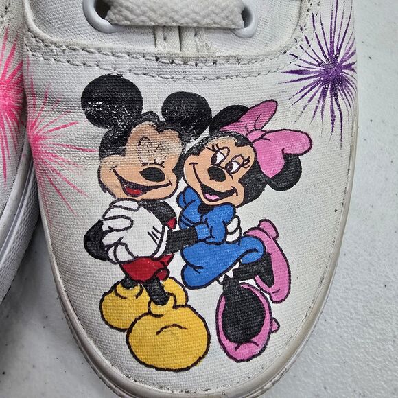 Disney Painted Vans Mickey & Minnie Mouse Castle Mens 8.5 Womens 10 Pre-owned - Picture 2 of 13